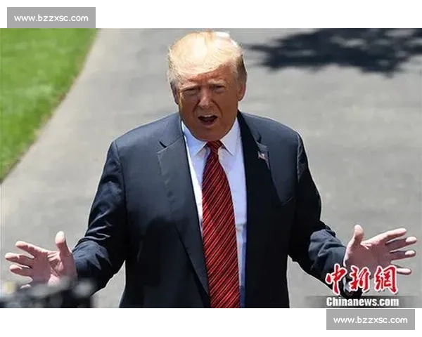 加拉塔萨雷主席澄清:与恰尔汗奥卢的交流纯属偶然,非转会谈判