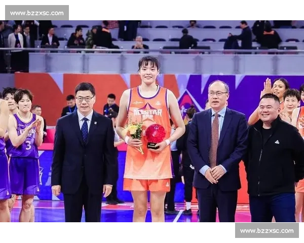 日本女篮挑战巴西女篮力拼实力差距展现国际赛事精彩对决 日本女篮挑战巴西女篮力拼实力差距展现国际赛事精彩对决