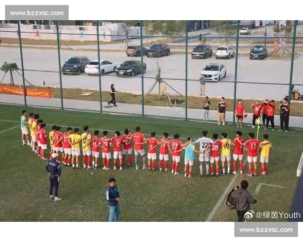 恒大迎战重庆焦点对决考验阵容深度与赛季整体走势变化与球迷期待