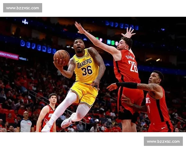 湖人对决热火总决赛文字直播全程追踪精彩瞬间解析战术博弈与巨星表现