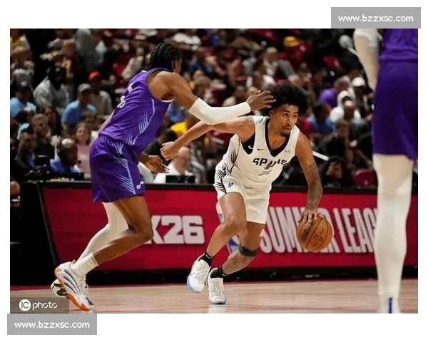 爵士强攻马刺防线西部较量见证年轻力量对决谁能主宰节奏与未来走向